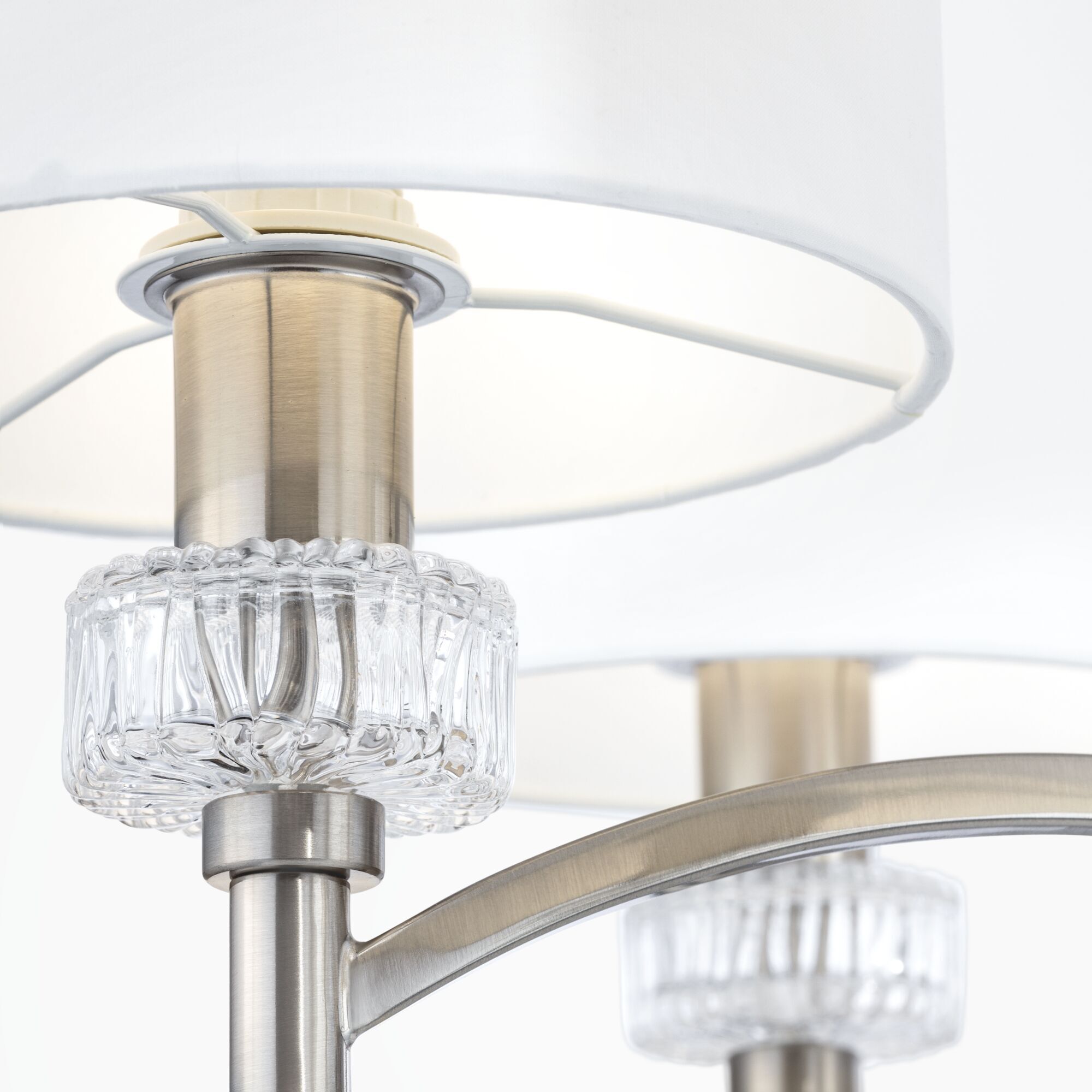 Люстра Maytoni MOD014CL 06