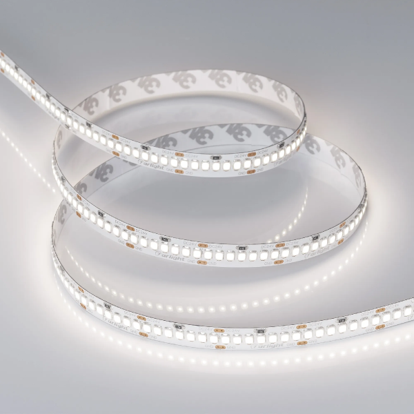 Светодиодная лента RT 2-5000 24V Day4000 10mm (2835, 252 LED/m, LUX) (Arlight, 10 Вт/м, IP20) 022651