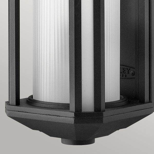 Настенные фонари Hinkley QN-CASTELLE-M-BLK