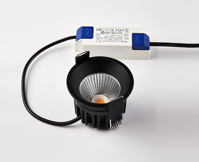 IT08-8035 black 4000K светильник встраиваемый влагозащищенный