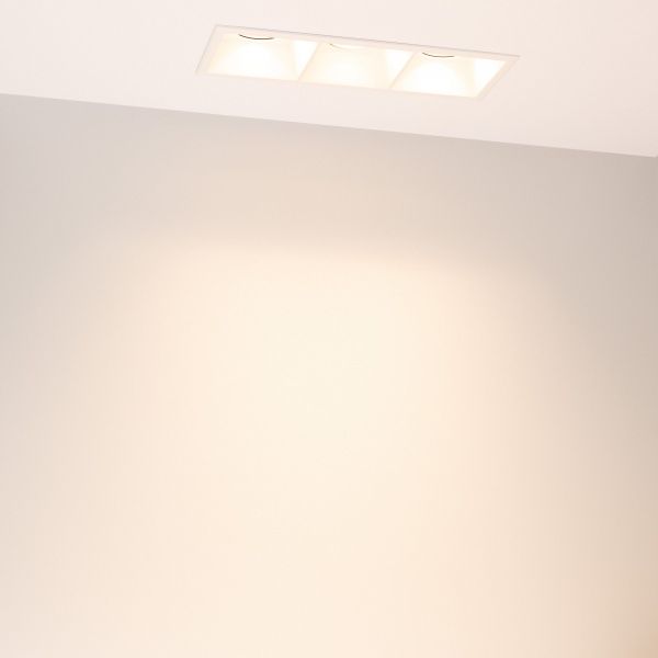 Светильник MS-FLOW-BUILT-S230x85-3x12W Warm3000 (WH, 55 deg, 230V) (Arlight, IP20 Металл, 5 лет) 053780