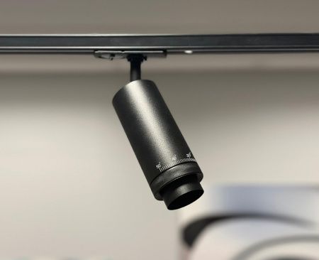 IT02-021 black 3000K светильник трековый