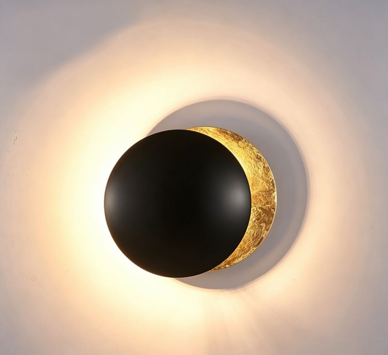 Настенный светильник F098/D250 Black/Gold